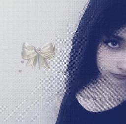 خواننده پاپ نسرین بیژنی