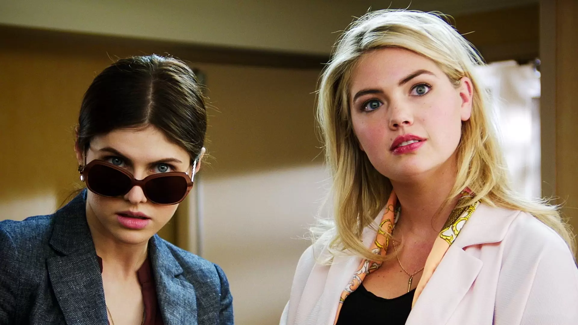 دانلود فیلم The Layover 2017 توقفگاه
