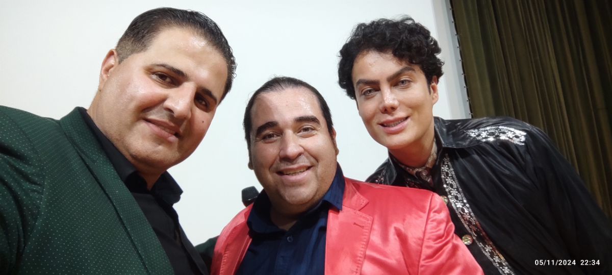 پویا شکوهی مجری تهیه کننده و کارگردان مراسمات گروه فرهنگی هنری پویا