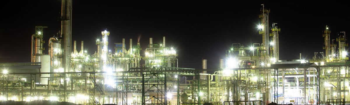 پتروشیمی شازند در شب