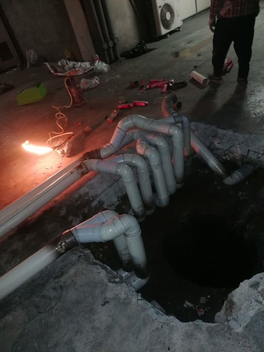 لوله بازکنی و تخلیه چاه