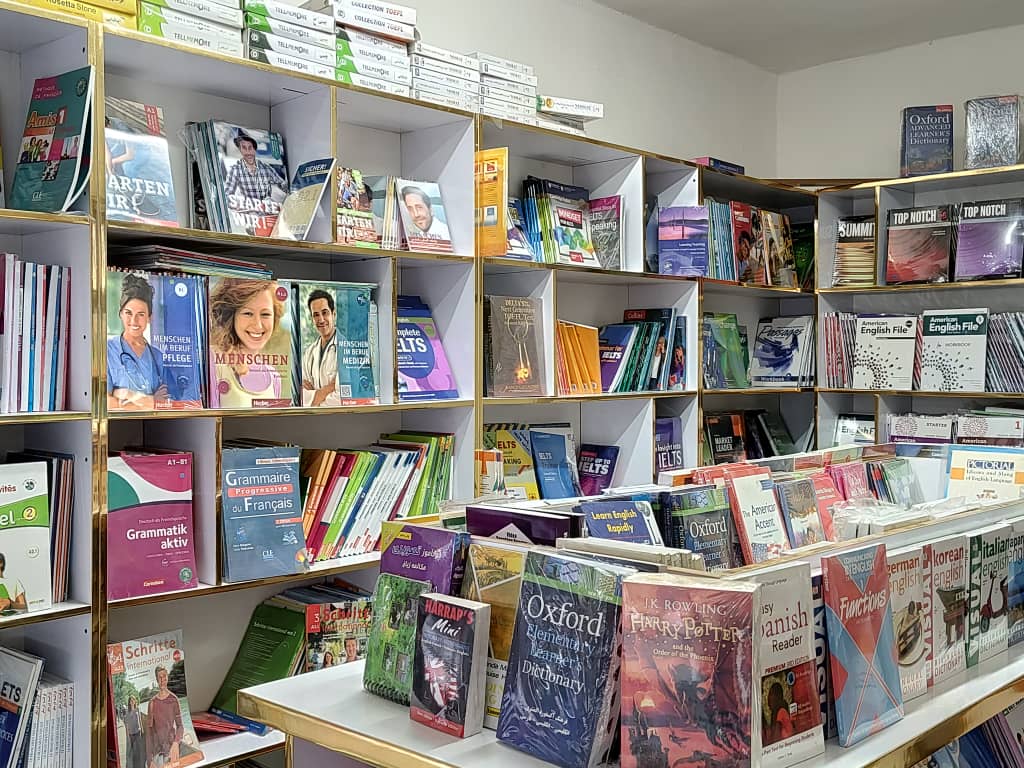 کتاب های تخصصی زبان خارجی