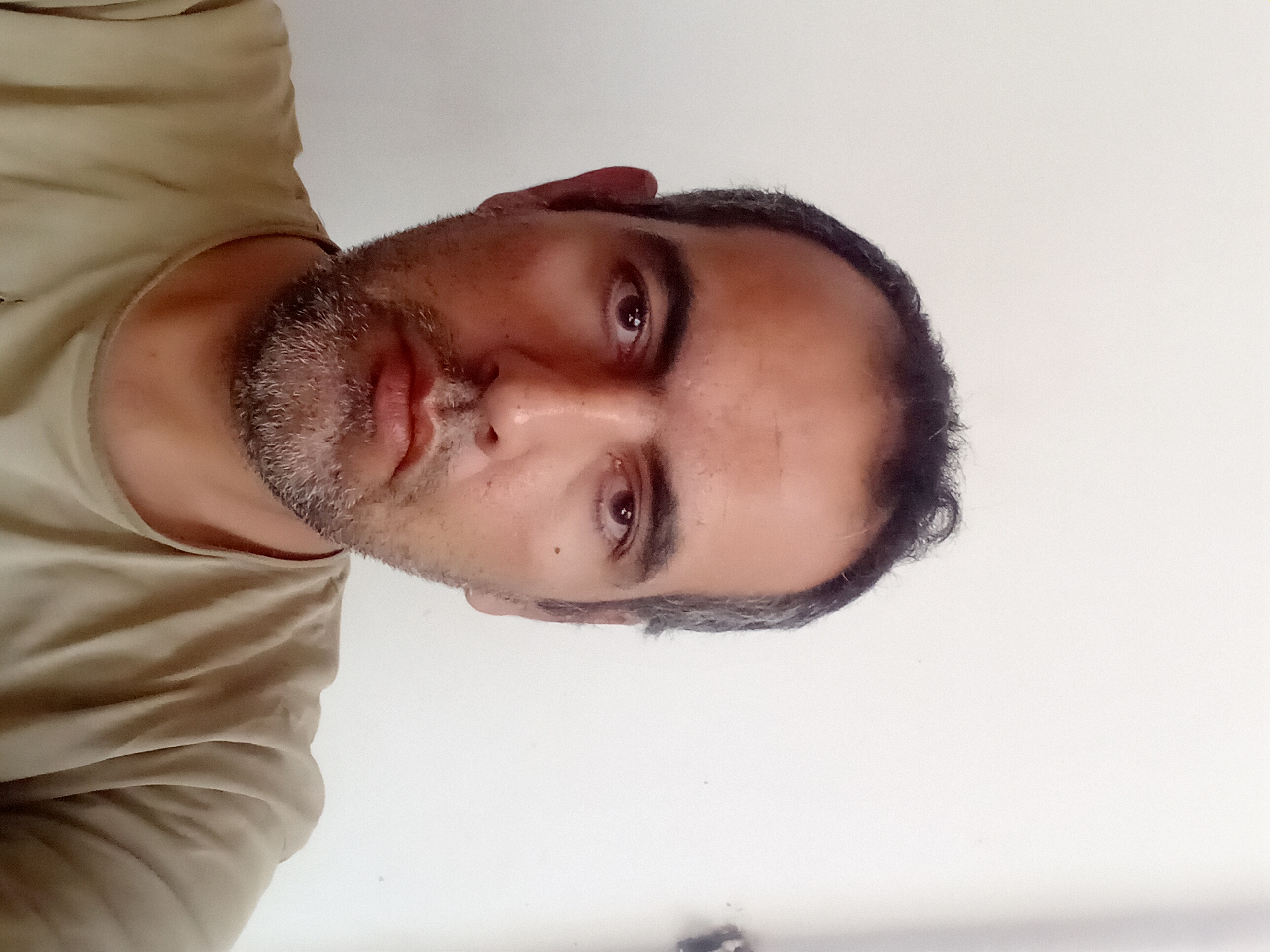 والان چقدر پیر شدم وکم کم پیرترم میشم