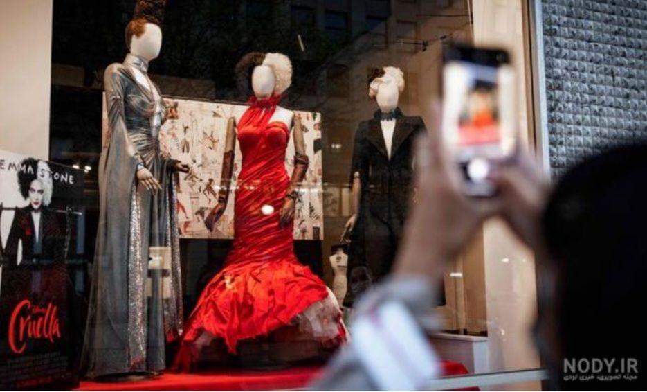 داستان فیلم کروئلا درباره دختر نوجوانی به نام استلا است که رویای این را سر دارد که روزی تبدیل به یک طراح مد مشهور شود عکس فیلم کروئلا · بیشتر