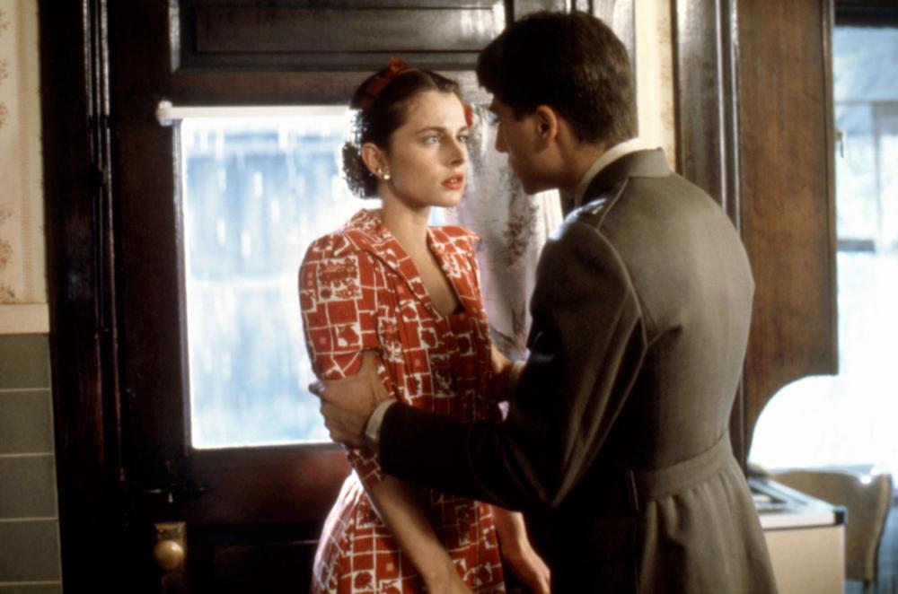 دانلود فیلم Maria's Lovers 1984 عاشقان ماریا