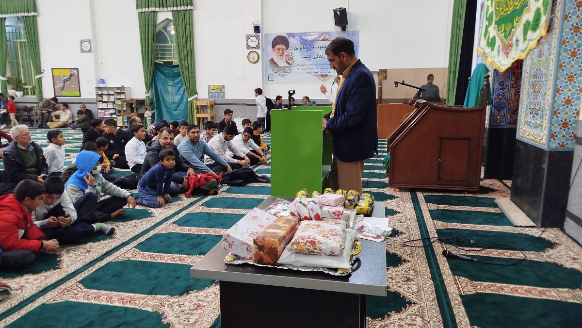 اهدای جوایز 