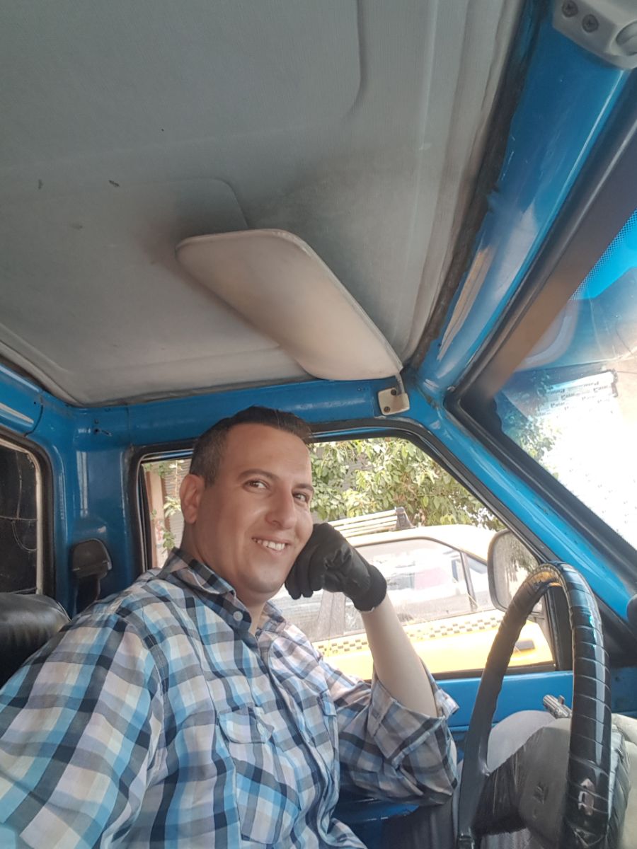 صادق حیدری مامور پخش بیستون