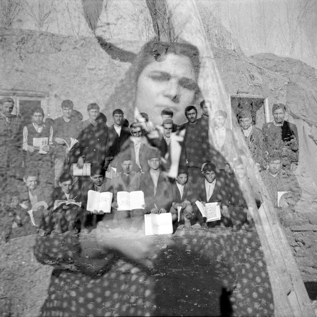 بخشی از آثار نمایشگاه