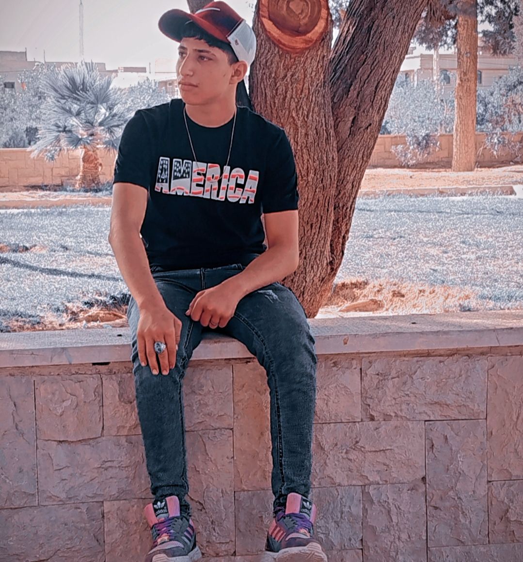 مصطفی آقایی