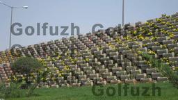 گلدان بتنی شیب بندی چیست؟