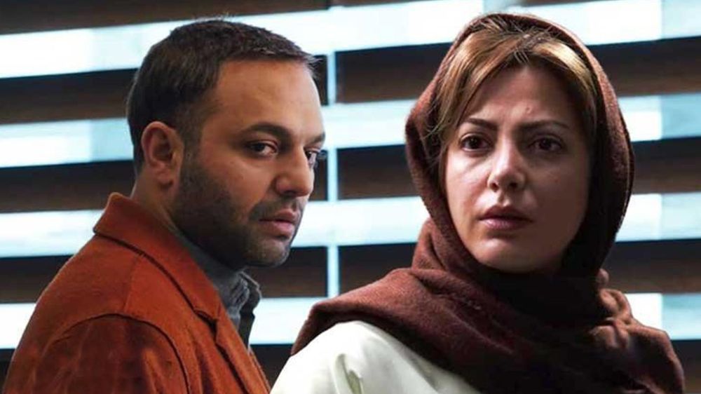 طناز طباطبایی و صابر ابر در نمایی از فیلم 