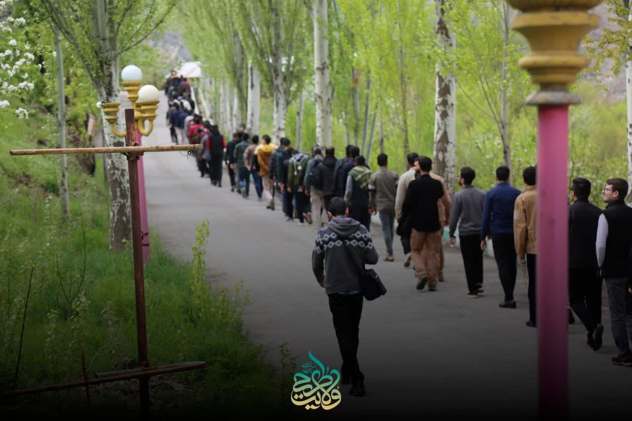 «دوره آموزشی پیدا کردن عشق، برای عاشقی»