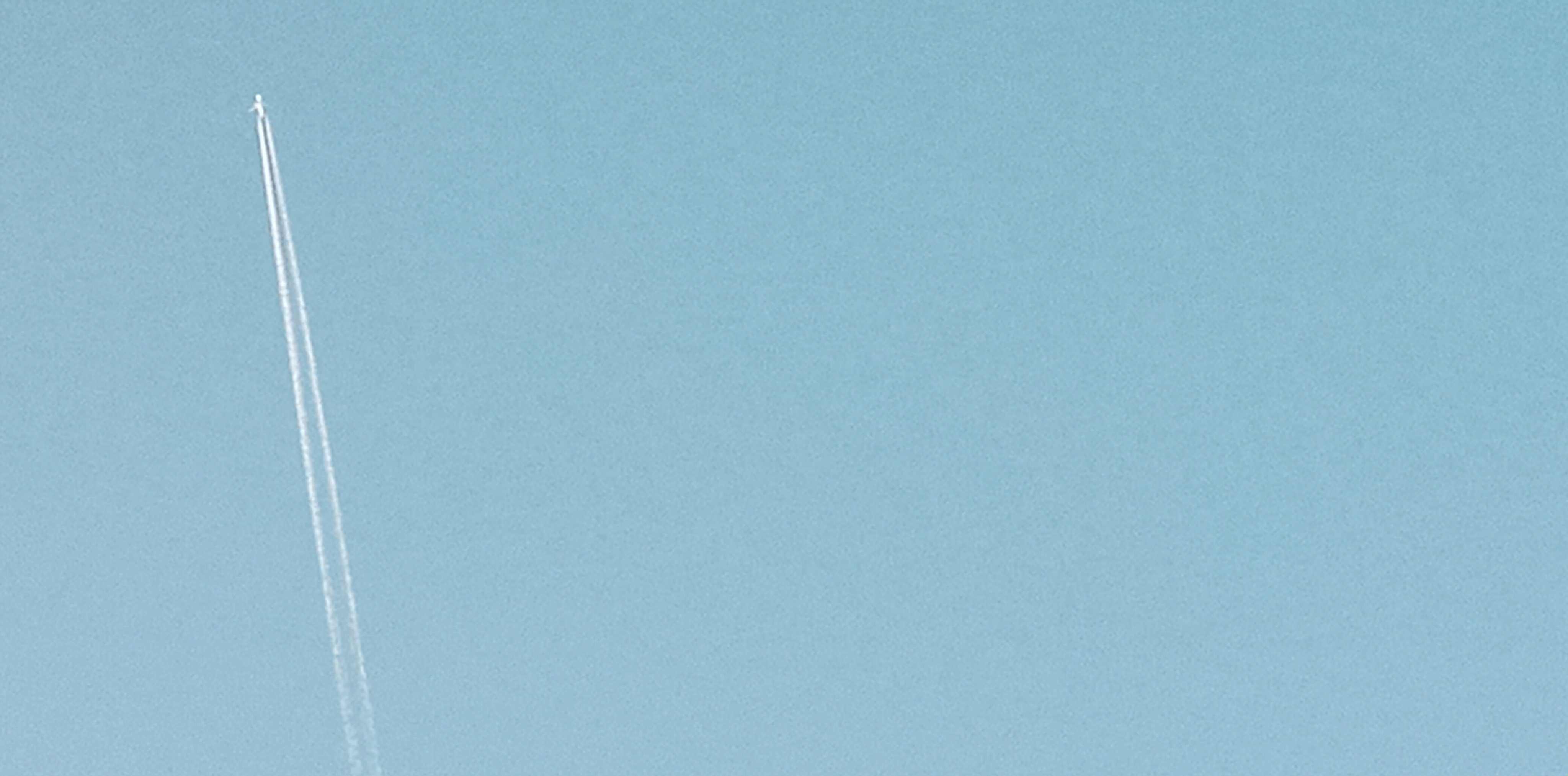 اصلا روزی بوده که همه چیز برای ما خیلی دور نبوده باشه؟ فکر نکنم.