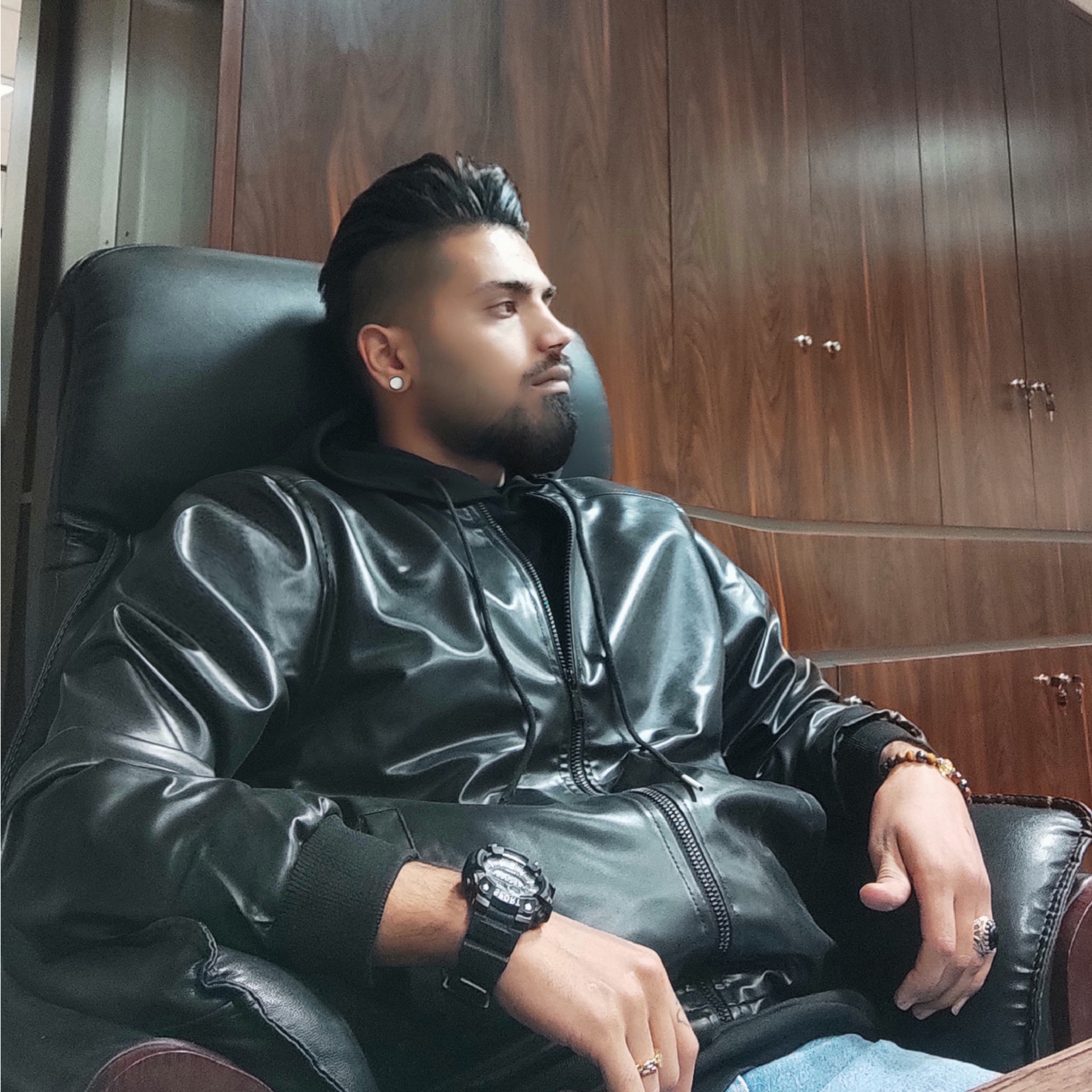 مهدی زد مدل