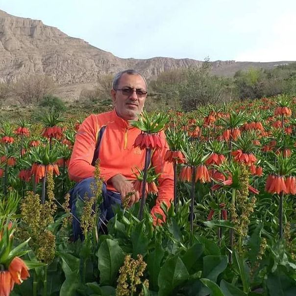 اسفندیار خدایی