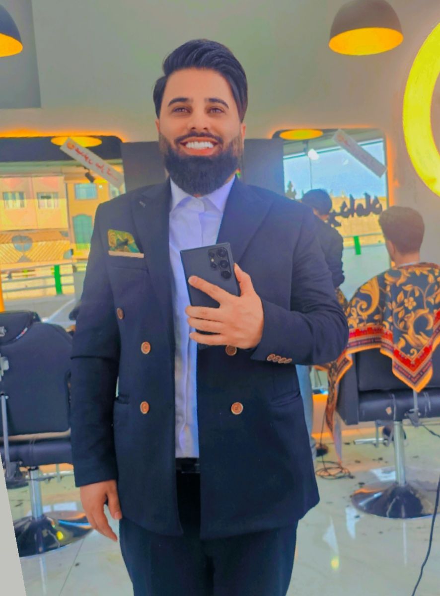 مهدی توکلیان مجری استیج و صحنه ایران است