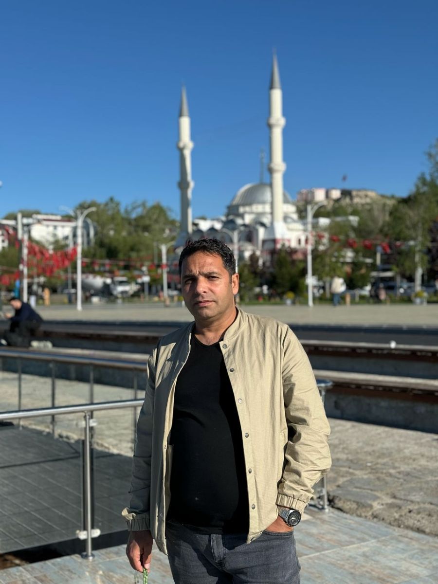 دکتر مهدی اشرفی