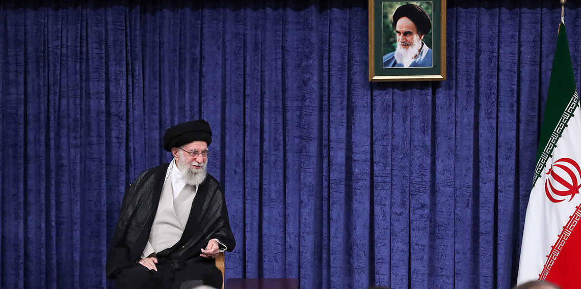 ملّت ایران در این جنگ تحمیلیِ اخیر کار بزرگی انجام داد