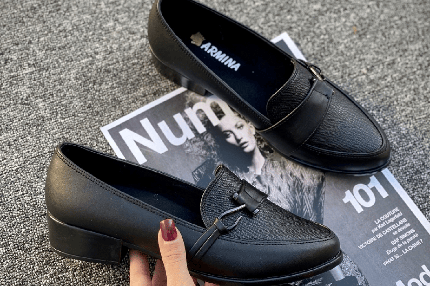 خرید آنلاین کالج دخترانه از فروشگاه کتونی عرفان