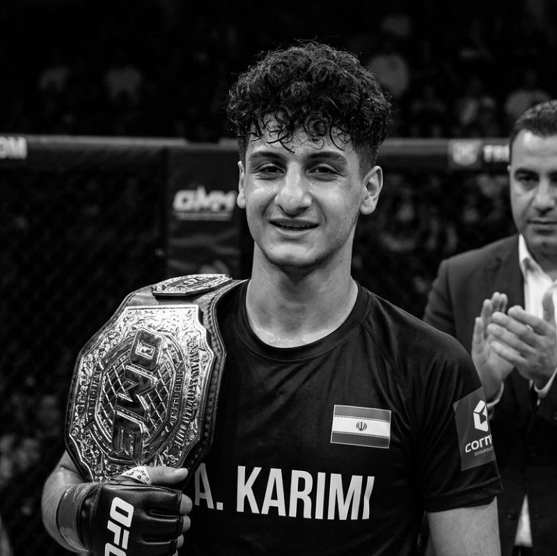 زمان گرفتن کمربند طلا  کشوری امیر کریمی ام ام ای شادی و نشاط ذوق و شوق را می‌توانید از چشمانش بخوانید که بعد از هزاران مشکلات بلخره به دستش آورد تلاش کوشش..مرحبا به تو ای وطن پرست the beachLeave of a man in a row and every child is hardWell with me and I love her very supportive and supportive husband who has transferred 4