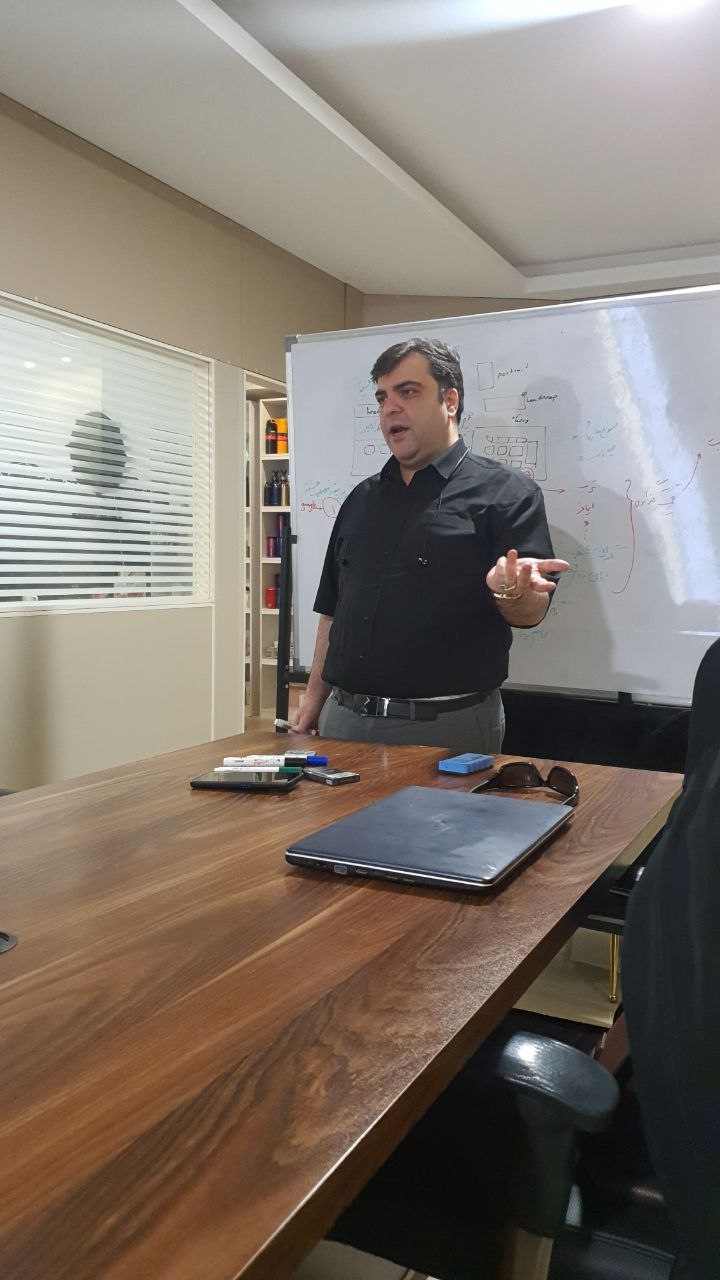 محمد نجاتی دوره تربیت کوچ و مشاور کسب و کار