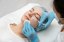 کربوکسی تراپی: روشی نوین برای جوان‌سازی و درمان مشکلات پوستی