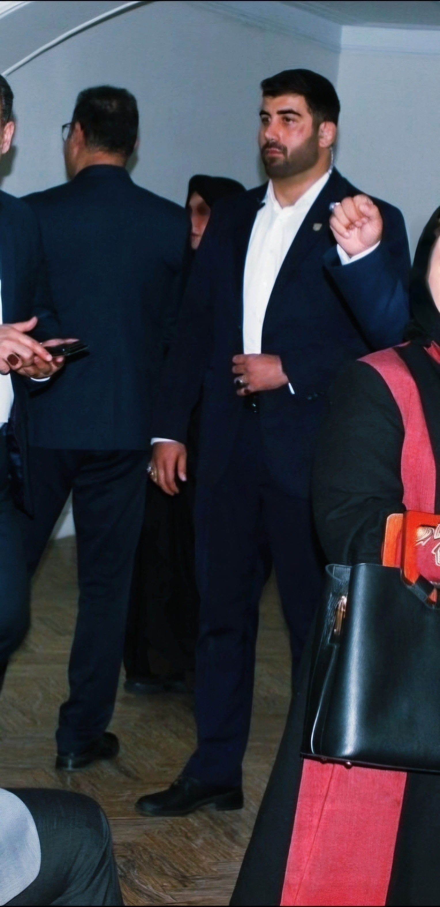 علی حاجی امیری بادیگارد