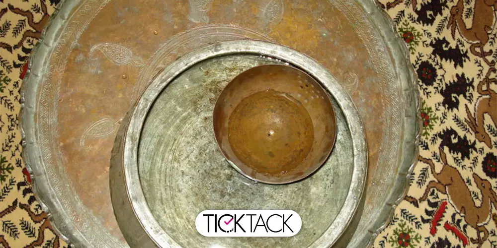 ساعت آبی در دهه های ۳۰۰ قرن میلادی