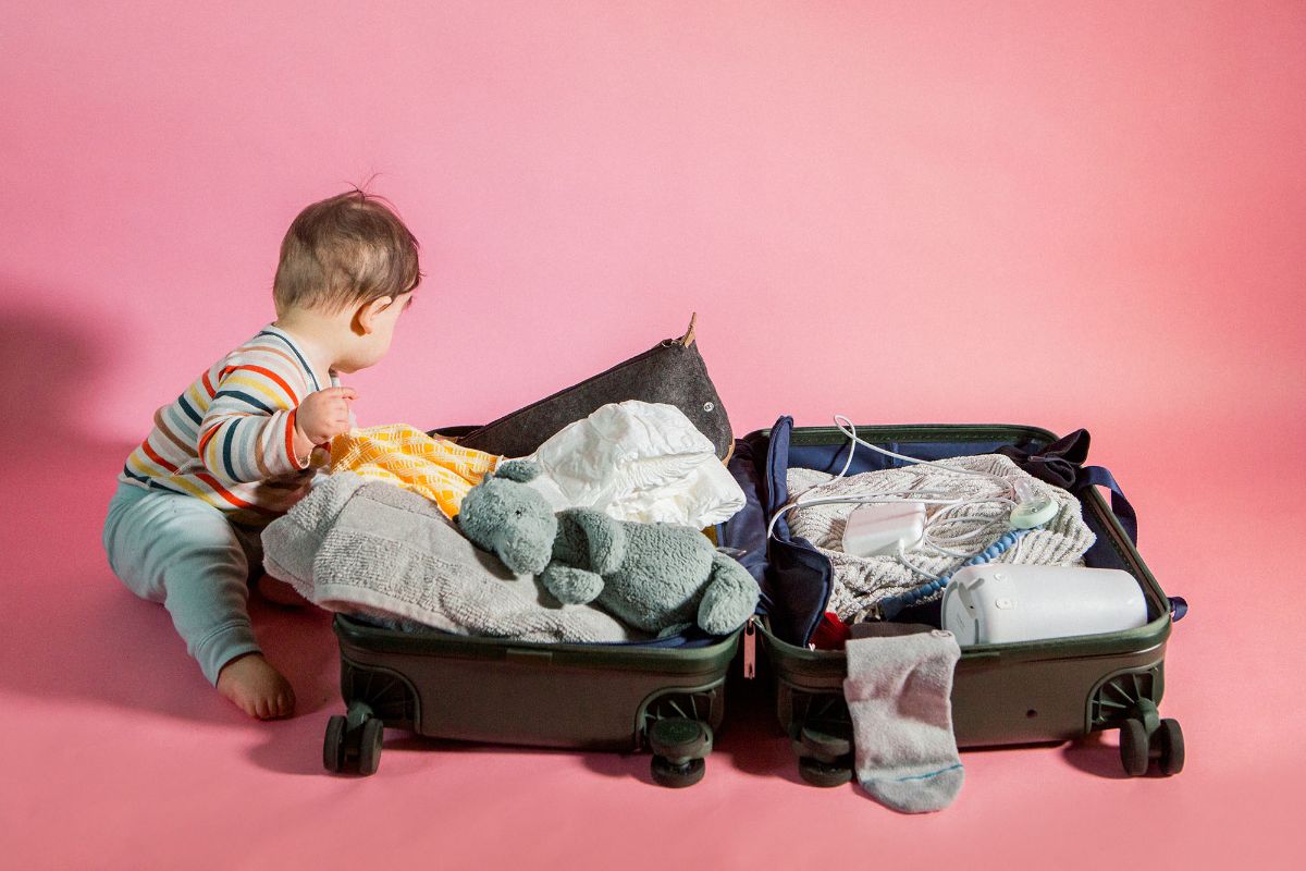 چک لیست کامل وسایل مورد نیاز نوزاد در سفر