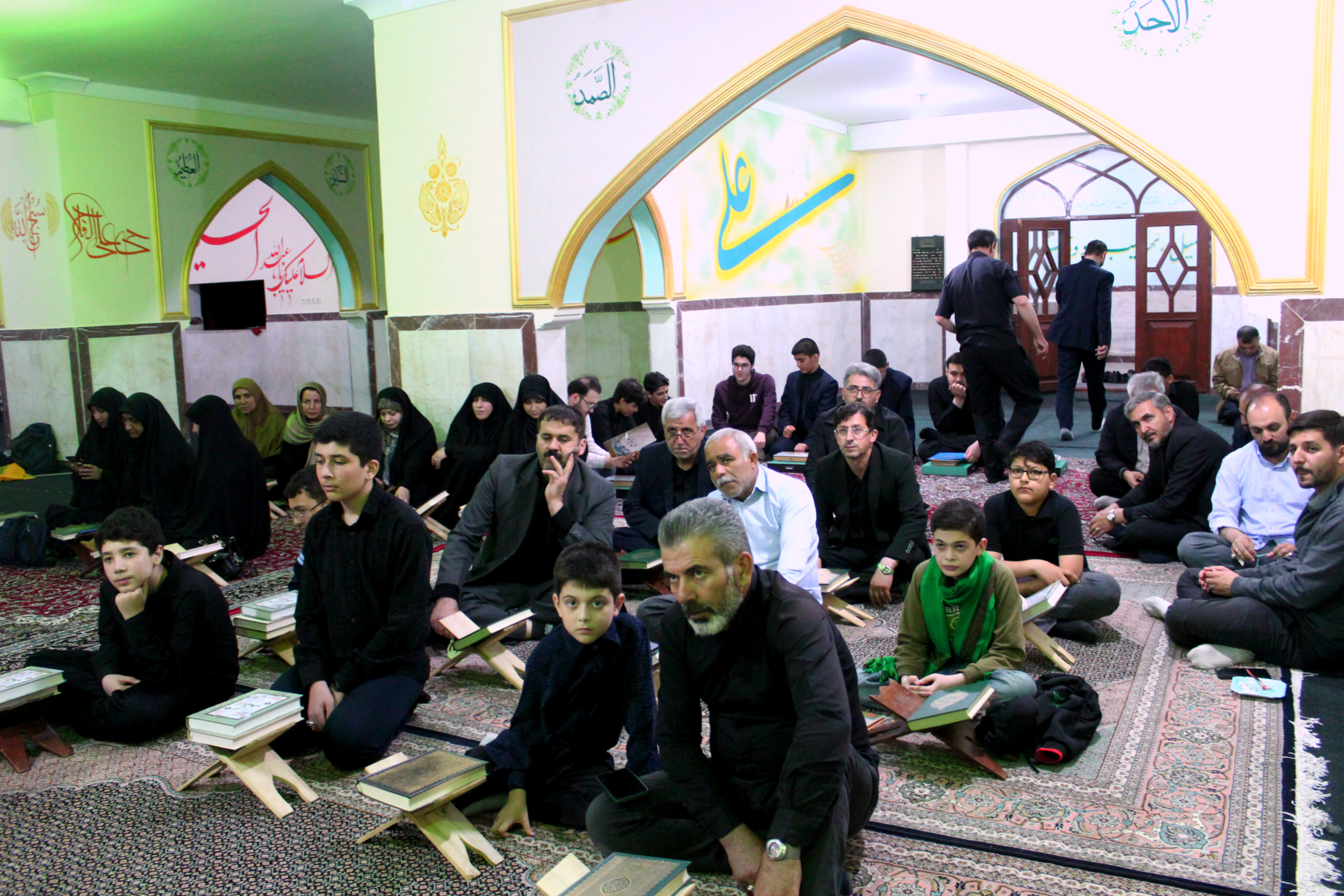 عکاسی از مراسم قرآنی حفظ در سال ۱۴۰۵ با حضور مسئولان قرآنی در مدرسه مدرس با مدریت آقای جوهرچی و با حضور حافظان قرآن کریم این مراسم برگزار شد. در این مراسم به دلیل حافظیت کل قرآن کریم جناب آقای سید مهدی موسوی بود جوایزی بر آن اهدا شد.