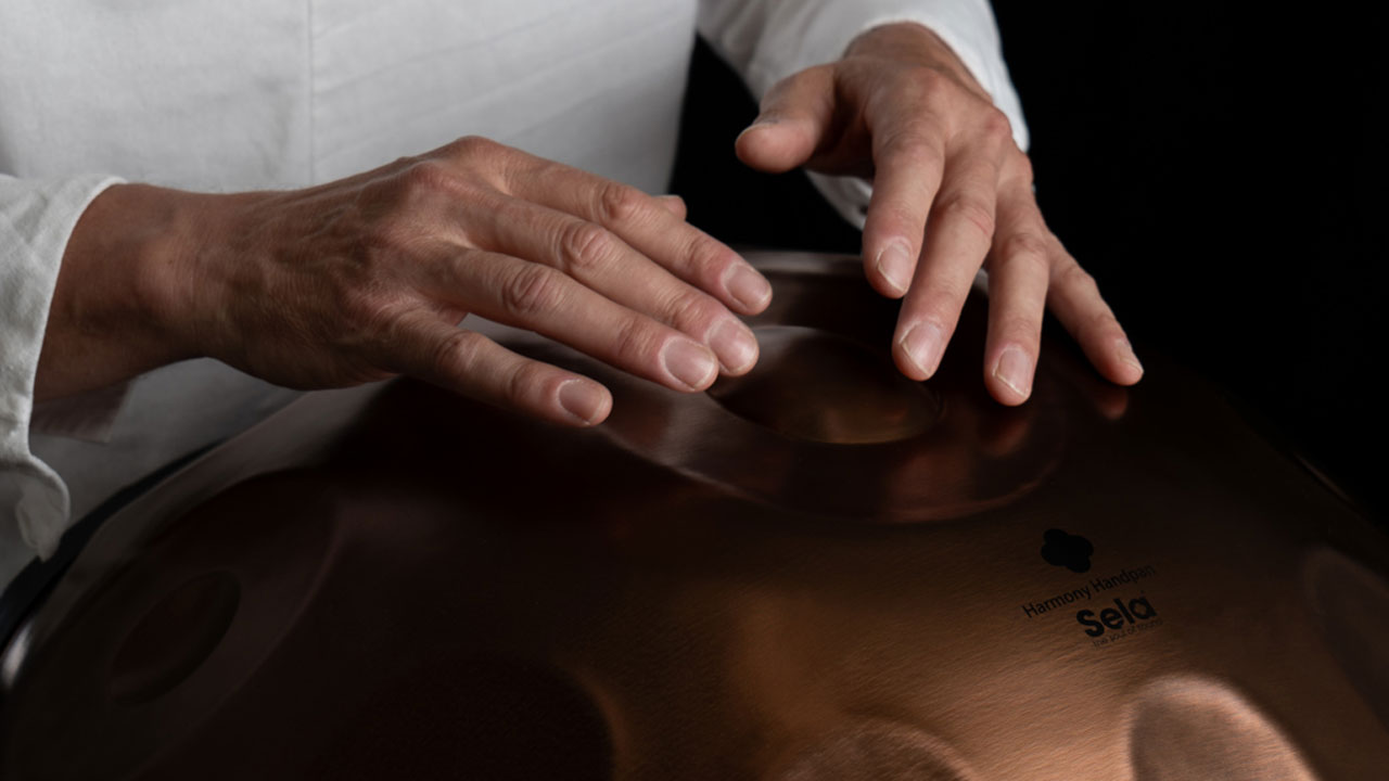 نواختن هنگ درام