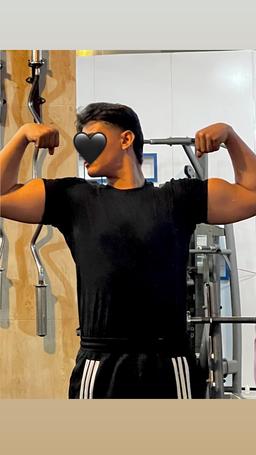 شایان ملایی| چهره مشهور