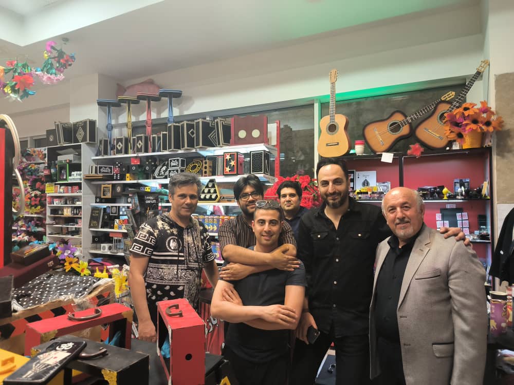 شعبده بازان بزرگ در اسپوتا مجیک شاپ