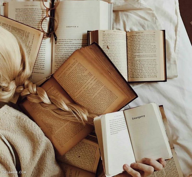 نیاز دارم این شکلی بین کتابای غیر درسی غرق شم... نه کتابای درسی.. لعنت به هرچی کنکوره و کتاب تست و کتاب درسی... نه؟