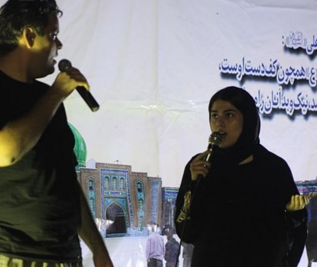 اجرای استند آپ کمدی حدیث سیرجانیان و محمد احمدی