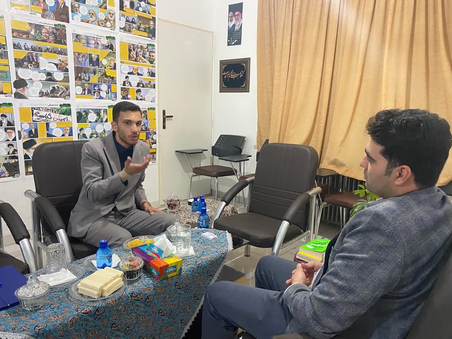 حضور دکتر مراد دوست محمدیان مدیر آموزش و پرورش سمنان در دفتر مدیرعامل طلوع مهر آینده سازان