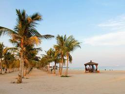 بررسی امکانات جدیدترین هتل‌ های نوساز کیش