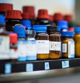 خرید و کاربرد مواد شیمیایی پرمصرف؛ از پروپیلن گلیکول تا سوربیتول و تگزاپون