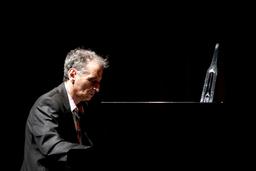 رسیتال پیانو فریدون ناصحی