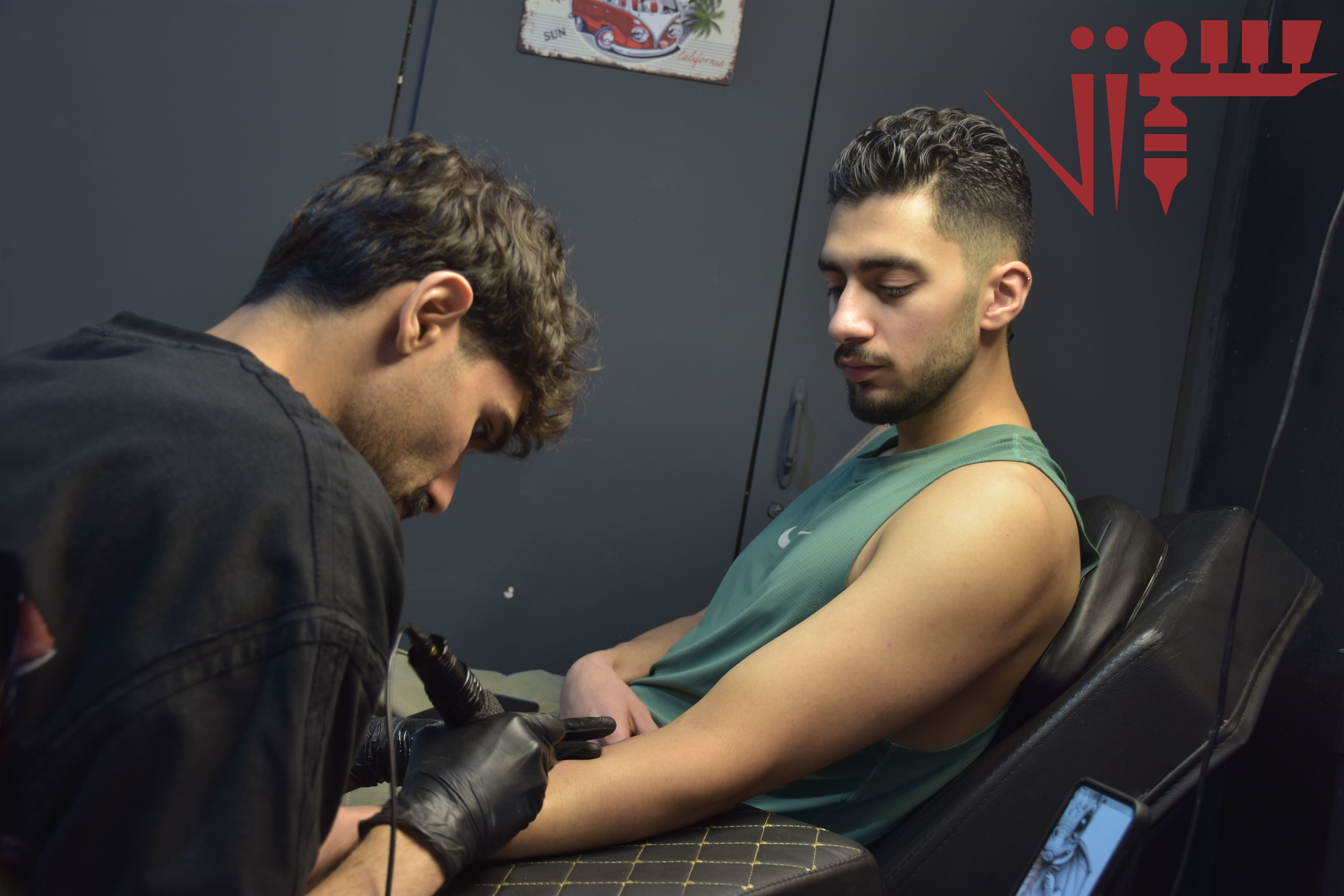 محسن فولادنژاد (لیدر پروژه سوزن) - امیرحسین عالیپور (تتو آرتیست)