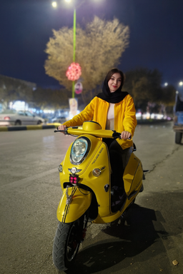 مدل تبلیغاتی حدیث پورپیرعلی