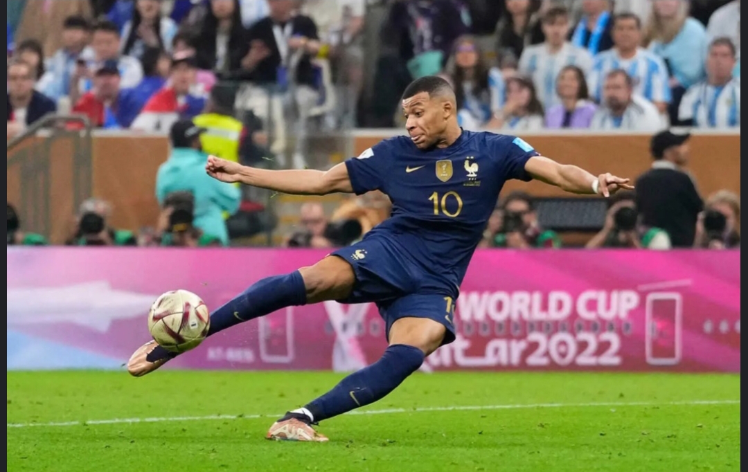 فینال دیوانه وار و نفس گیر جام جهانی ۲۰۲۲ در ورزشگاه لوسیل قطر که از آن به عنوان بهترین فینال تاریخ این مسابقات یاد میشود