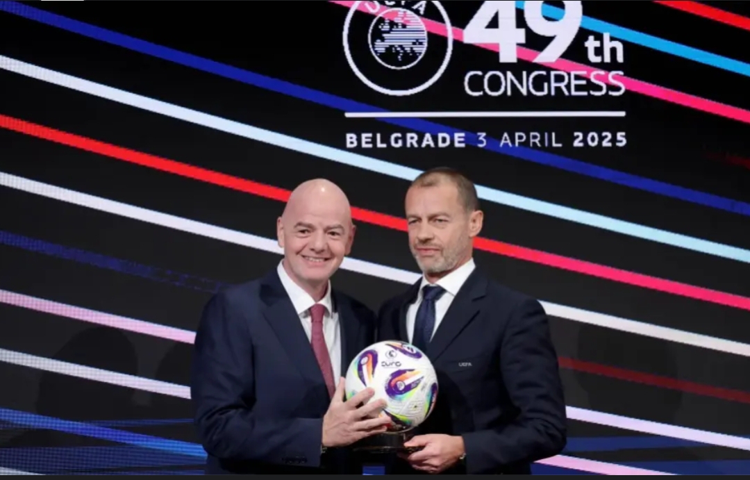 روسای فیفا و یوفا جیانی اینفانتینو و الکساندر چفرین که با ایجاد  و ابداع قوانین مصنوعی و تورنومت های فرسایشی ذات فوتبال رو دگرگون کردند