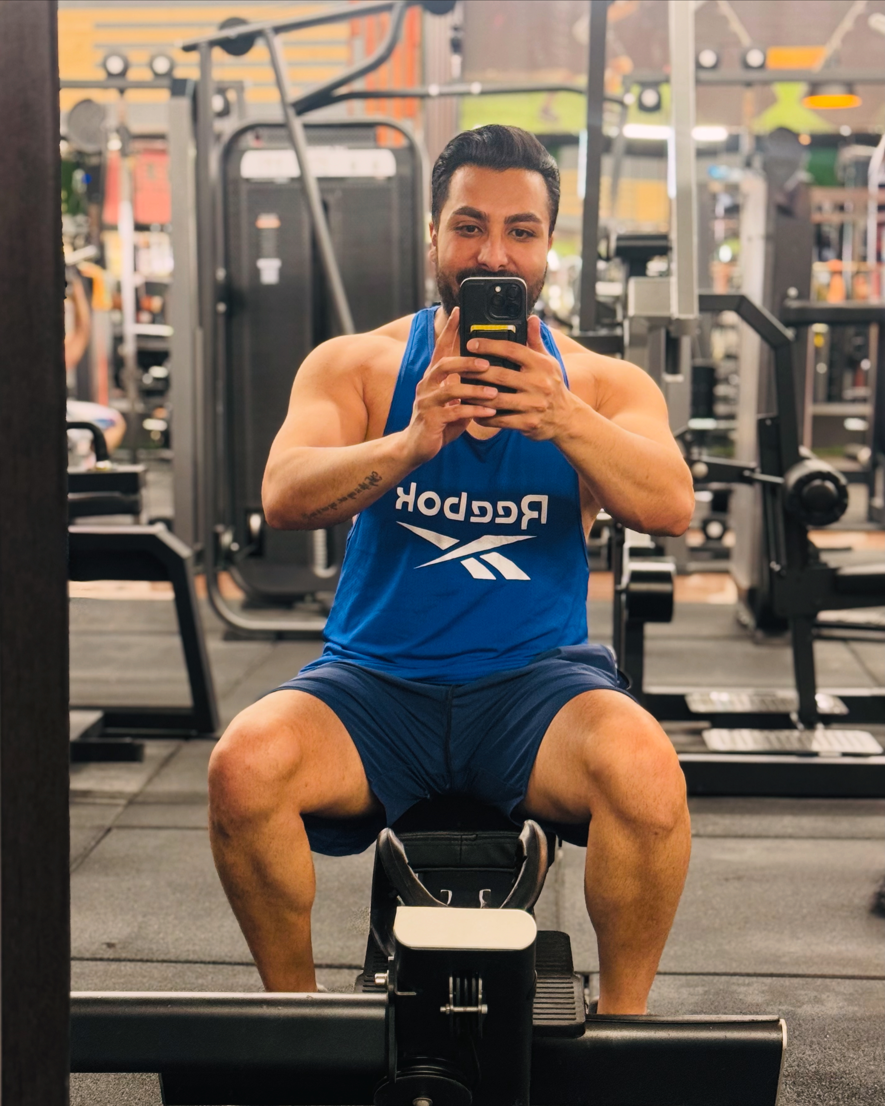 پرهام منصوری