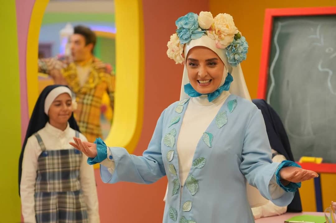 نیلوفر همرنگ