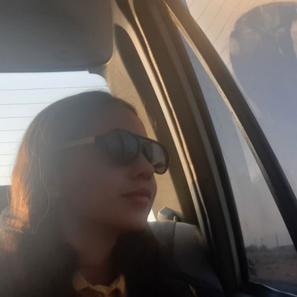 نازنین مریم صبا