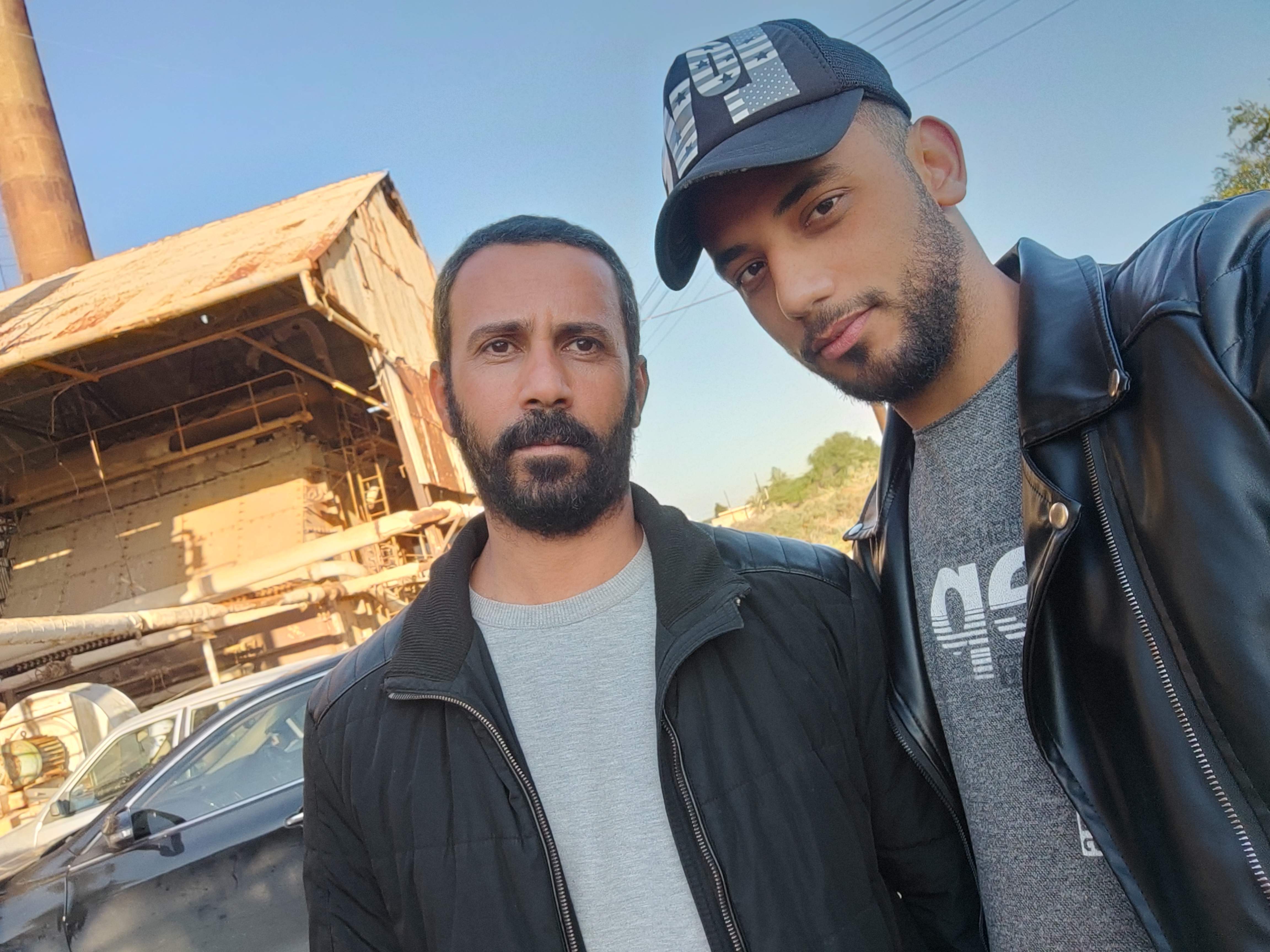 بازیگر عادل جرفی و کار آموز محمد علی بالدی