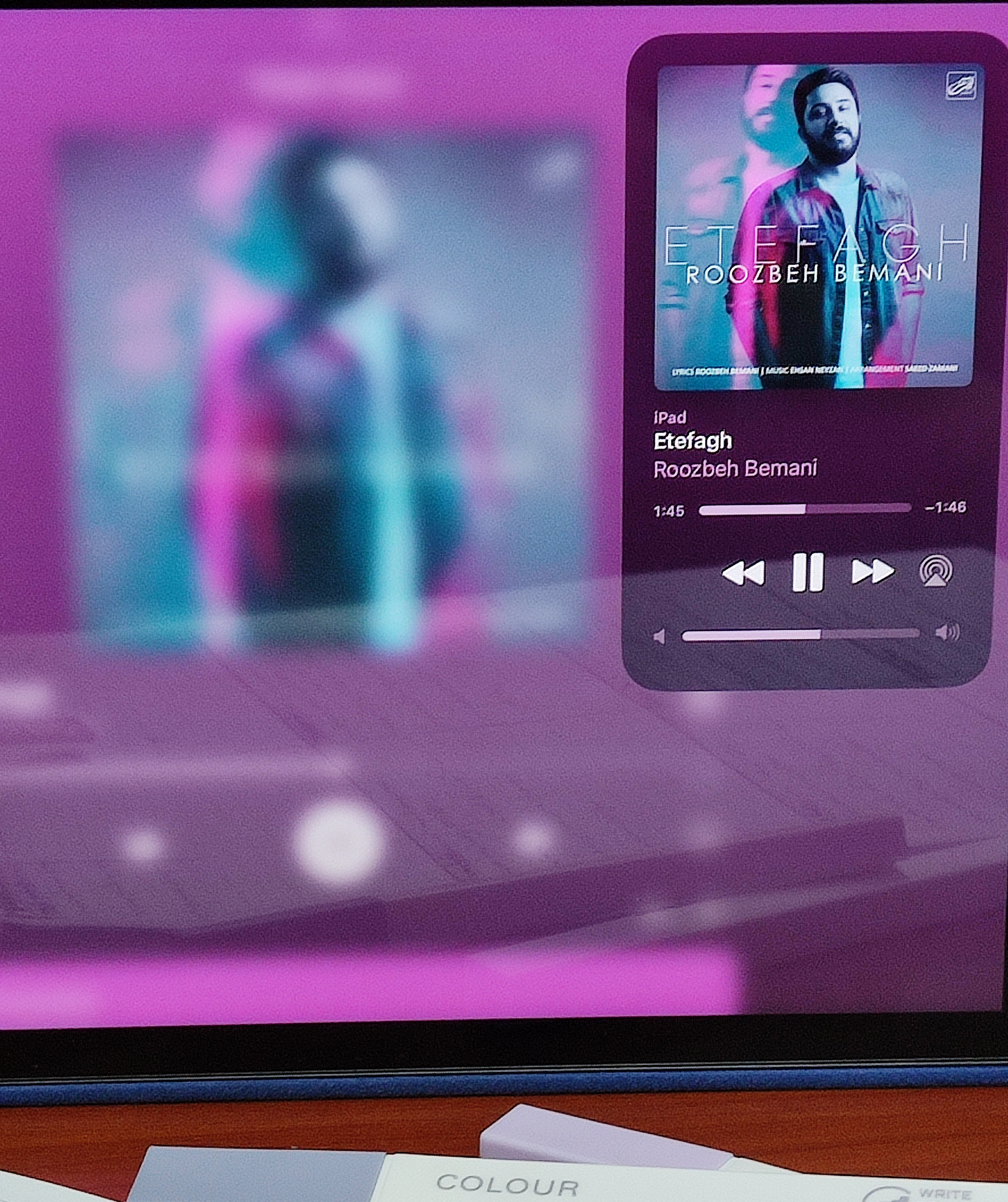 واقعا که زیبا اقای بمانی:)البته من بایدالان ((میخوام ببخشم خودمو))شمارو گوش بدم ولی با این آهنگ بیشتر به گذشته میرم و خوبی ها بیشتر مرور میشن:)