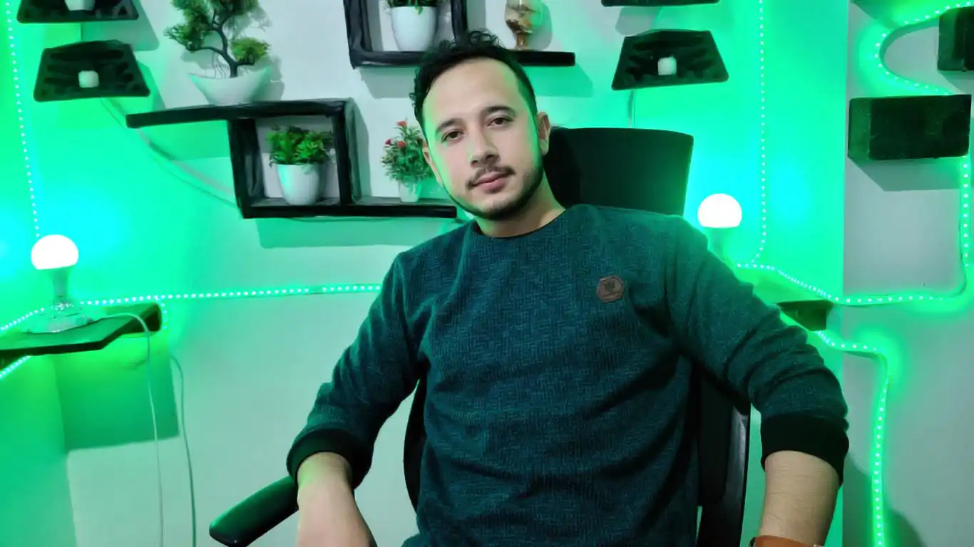 طراح سایت غلام رضا نوری