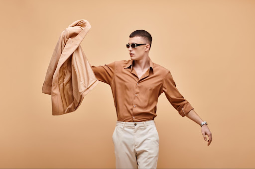 روند غالب در مد مردانه ۲۰۲۵: ترکیب ظرافت، پایایی و سبک شخصی